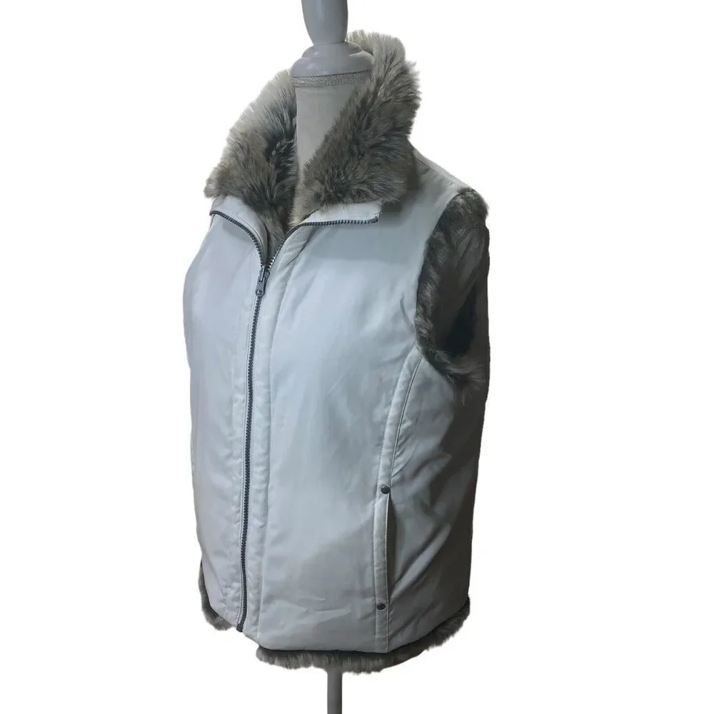 Weatherproof  Company Vest Womens‎ M Reversible Faux Fur & White Brown Animal